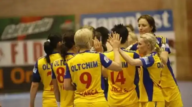 Handbaliste de la Oltchim, escorte pentru politicieni!?