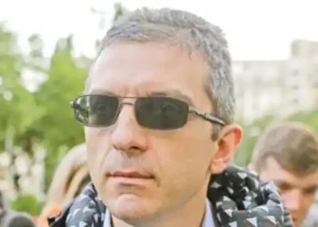 PATRONUL HEXI PHARMA a făcut accidentul în apropierea locuințelor a DOI GENERALI DIN SRI. Un membru din Comisia de Control a SRI susține că MOARTEA LUI CONDREA A FOST REGIZATĂ