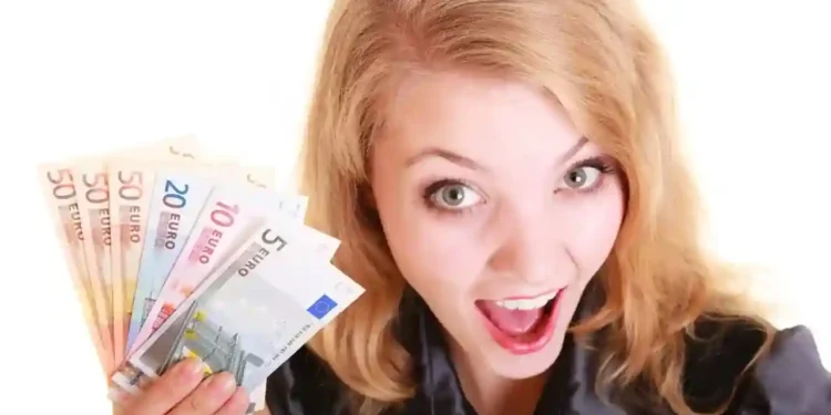 Cum sa faci bani de acasa lucrand online cu Daedalus Online