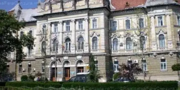 Şpagă pentru profele de la Medicină