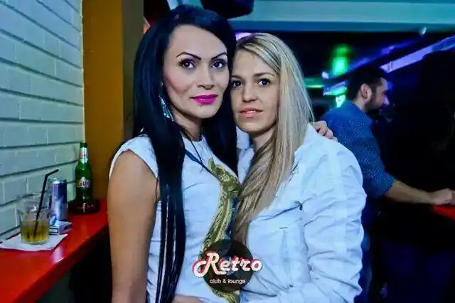 Femeie din Ploiesti ucisa dupa ce a refuzat un joc erotic cu iubitul si alte femei.