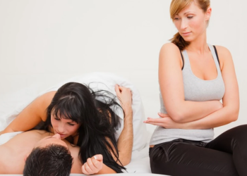 De ce insala barbatii?