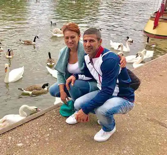 Divorţ de ultimă oră în fotbal! Şi-a prins soţia cu instalatorul…