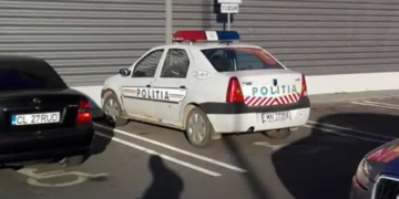 Poliţist amendat de propriii colegi pentru că a parcat pe loc pentru persoane cu handicap