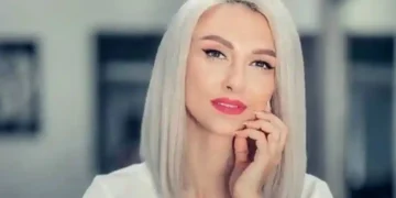 Andreea Bălan, stop cardiac la naştere!