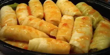 Sarmale de post cu ciuperci si orez in foi de varza