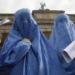 Sri Lanka va interzice burqa şi va închide peste o mie de şcoli islamice!