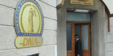 Radu Obreja: Acuză procurorii DNA că au confiscat banii soacrei, economisiți în batistă