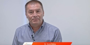 CRINA ORGANIZATA:  Medicul prins când lua mită pentru o operație a fost plasat în arest la domiciliu.