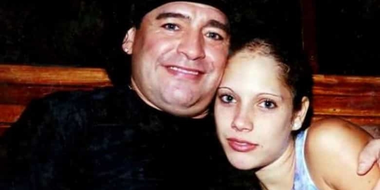 Diego Maradona”M-a violat în timp ce mama mea plângea!”