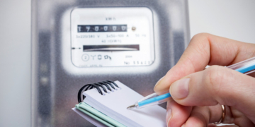 Ministerul Muncii a făcut primele plăți de 2 milioane de lei către 9 furnizori de energie pentru plafonarea și compensarea facturilor