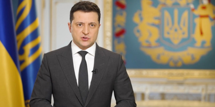 Volodimir Zelenski: „Încă nu vedem o retragere a trupelor ruse de la frontierele Ucrainei”