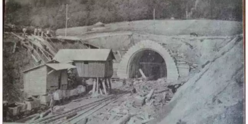 Sute de kilometri de tuneluri secrete sub Romania.