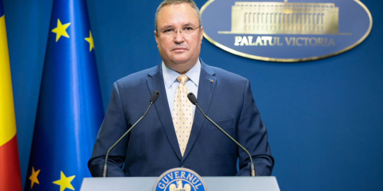 Guvernul Ciucă face apel la populație și denunță războiul hibrid: Să nu ne lăsăm conduşi de reacţii pripite