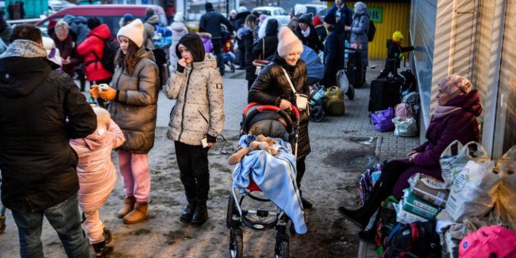 Aproape 2.400 de ucraineni au solicitat azil în România