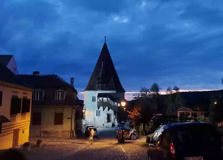Treasure hunt în Sighișoara – un nou mod de a afla poveștile cetății