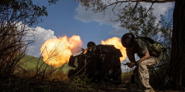 Rușii au atacat un microbuz care evacua civili spre Herson. Trei persoane au murit. Ucraina investighează 752 de cazuri de trădare