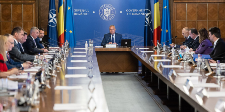 Ciucă: Avem cantitatea necesară de gaze ca să putem trece iarna. Popescu: Fluxurile de intrare în țară sunt în parametri normali