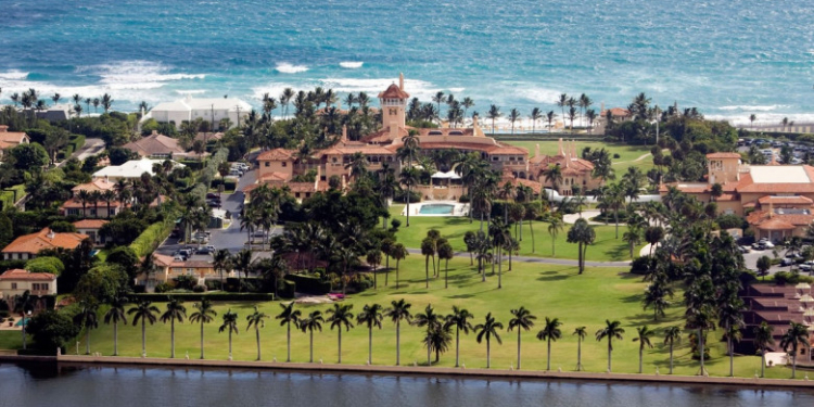 Mar-a-Lago și proprietarul său, un coșmar pentru securitatea națională a SUA. Donald Trump avea obiceiul de a sfida normele