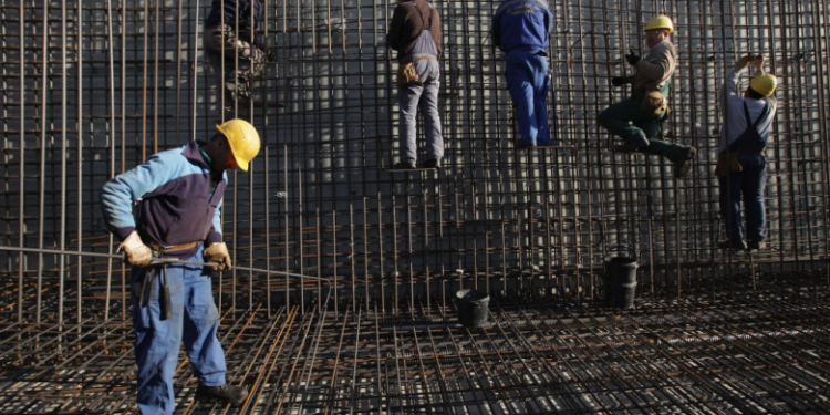 INS: Rata șomajului în România a scăzut la 5,3%. Șomajul în rândul tinerilor este însă de peste 22%