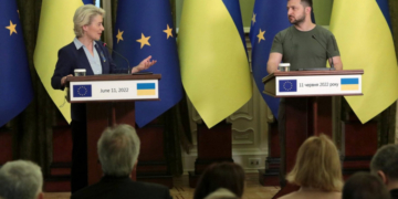 Ursula von der Leyen merge la Kiev, unde va discuta cu Zelenski despre integrarea Ucrainei pe piața unică a UE