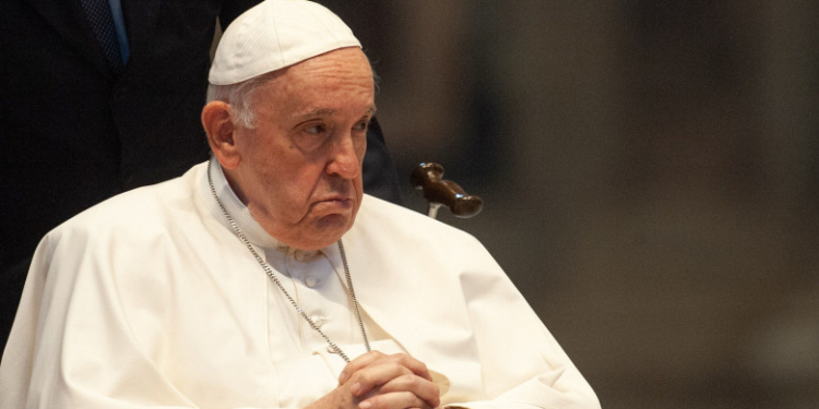 Papa reafirmă „toleranța zero” față de abuzurile sexuale din Biserica Catolică. „Este monstruos, deoarece acest lucru distruge vieţi”