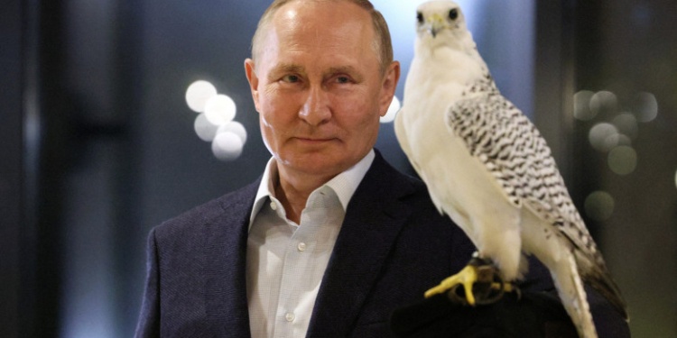 Putin spune că producția Gazprom nu scade, ci crește. „Europa nu poate renunța la gazul rusesc nici până în 2027”