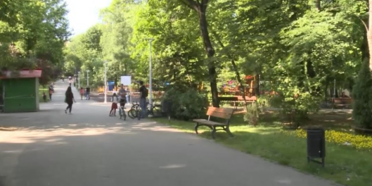 Sectorul din București care interzice circulaţia cu biciclete sau role pe pistele de alergare ori în zone de promenadă. Amenzi mari