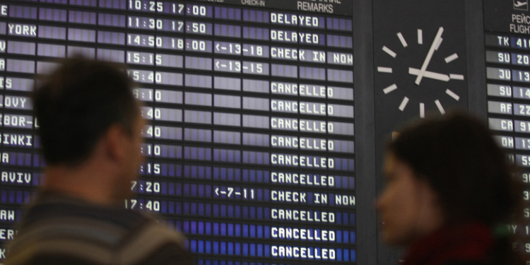 Bărbații ruși între 18 și 65 de ani nu mai au voie să iasă din țară. S-a interzis companiilor aeriene să le vândă bilete