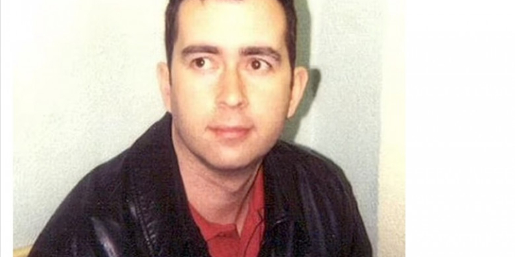 „Escrocul de pe Netflix” a fost arestat în Belgia. A inspirat două filme, după ce făcut o avere fabuloasă pretinzând că e spion MI5