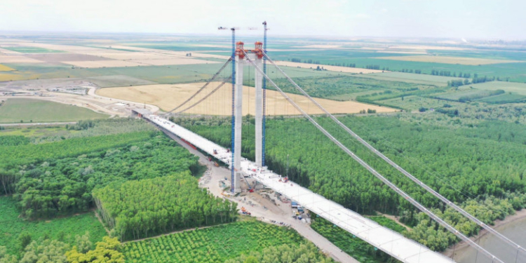 Grindeanu: Când discut de podul de la Brăila parcă vorbim de persoane cu dublă personalitate, de Jekyll și Hyde