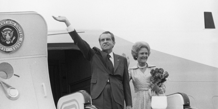 Richard Nixon și soția sa au fost expuși la „doze uriașe” de radiație când au vizitat Moscova în 1959, arată documente desecretizate