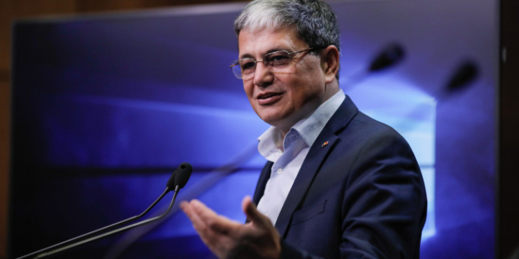 Boloș spune că România nu trebuie să elimine pensiile speciale: „Nu ne putem comporta ca o țară sălbatică. Sunt peste tot în UE”