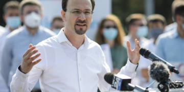 Peste 100 de membri ai USR Prahova, în frunte cu deputatul Mihai Polițeanu, demisionează din partid