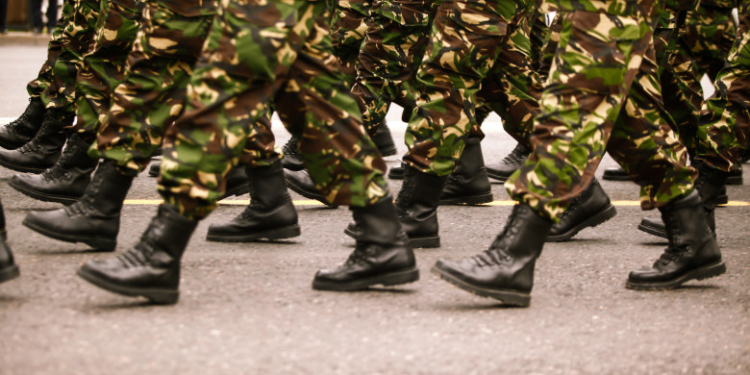 Banca Mondială propune Guvernului păstrarea pensiilor militare în forma actuală, pentru a nu declanșa un exod al ofițerilor