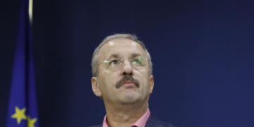 Vasile Dîncu și-a dat demisia din Guvern. Motivul: Nu poate colabora cu Președintele Iohannis
