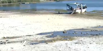 Lacul Techirghiol a secat pe mai multe porțiuni