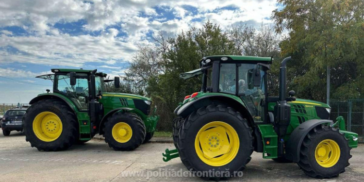 Două tractoare de 300.000 de euro căutate în Italia au fost găsite într-o parcare în Arad