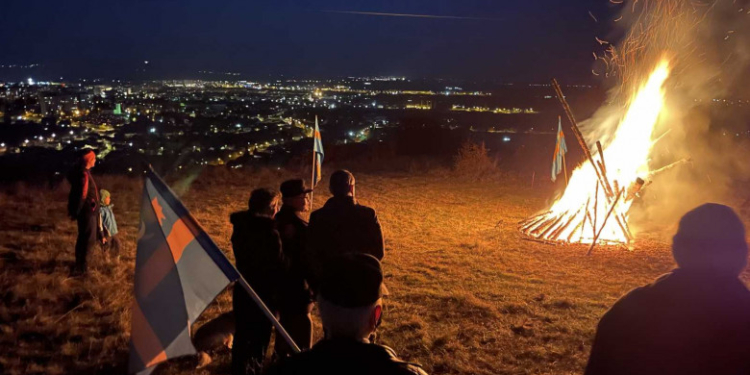 Maghiarii din Harghita și Covasna cer autonomie și „cărţi de identitate secuieşti”. Au aprins „focuri de veghe” în mai multe localități