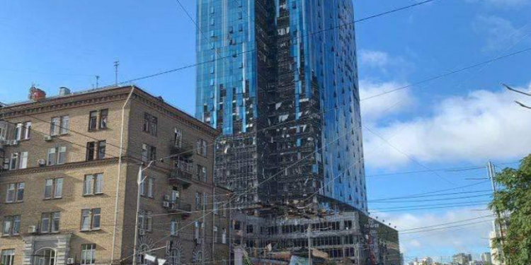 Rachetele lansate luni de ruși asupra Kievului au lovit și Consulatul Germaniei