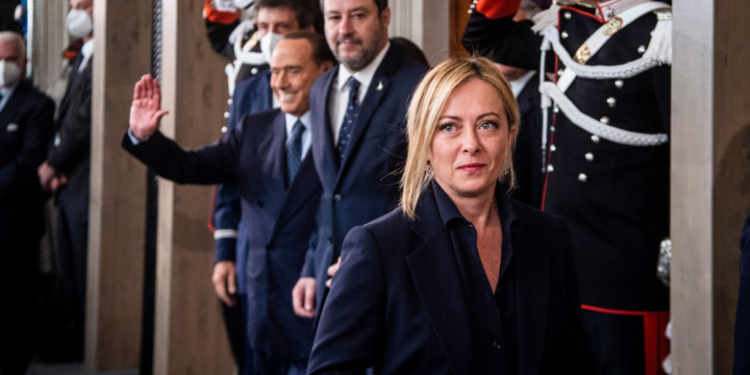 Giorgia Meloni i-a spus președintelui italian că este pregătită să devină premier