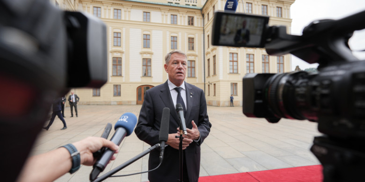 Iohannis: Liderii UE și-au dat seama că aderarea la Schengen ne îmbunătățește unitatea. Surse: Premierul Olandei vine în România