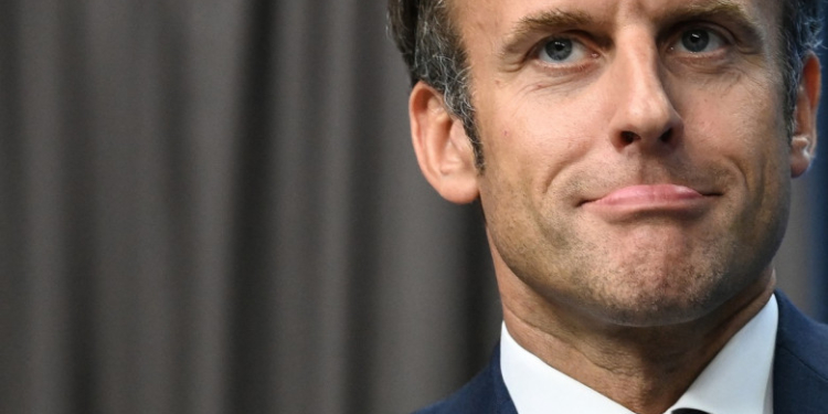 Macron, criticat dur pentru că a spus că interesele „vitale” ale Franței „nu ar fi afectate” dacă Putin atacă cu arme nucleare Ucraina