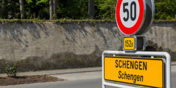 Aderarea României la Schengen, discutată miercuri de Colegiul Comisarilor. Surse: Recomandarea Comisiei Europene este una pozitivă