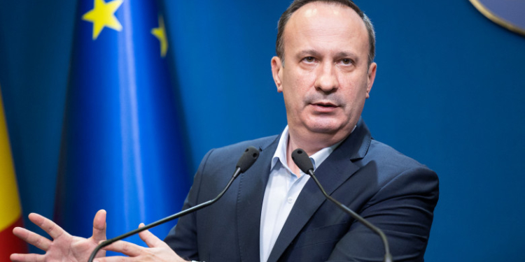 Câciu: Anvelopa de cheltuieli pentru pensii crește cu 15%. Inflaţia îi afectează pe cei cu venituri mici şi medii, pe bogaţi nu