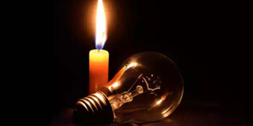 Scenariul unui blackout în România. Ce ar trebui să facem dacă rămânem fără curent electric