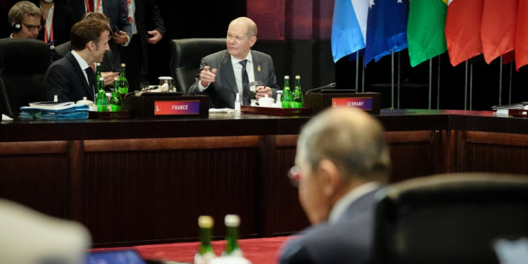 Scholz spune cum a fost discuția cu Lavrov la G20: A stat lângă mine și a spus câteva propoziții