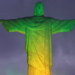 Celebra statuie Hristos Mântuitorul din Rio, luminată în culorile Braziliei, în semn de omagiu pentru marele Pele