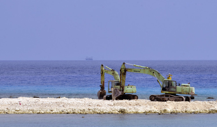 Filipine sunt „profund îngrijorate” de Beijingul care acaparează teritorii neocupate în Marea Chinei de Sud