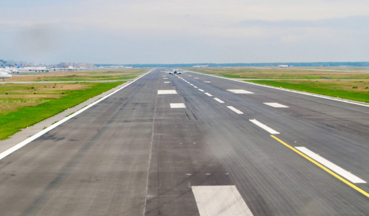 Proiectul Aeroportului Galați-Brăila: Guvernul alocă 15 milioane de lei pentru servicii și studiul de fezabilitate